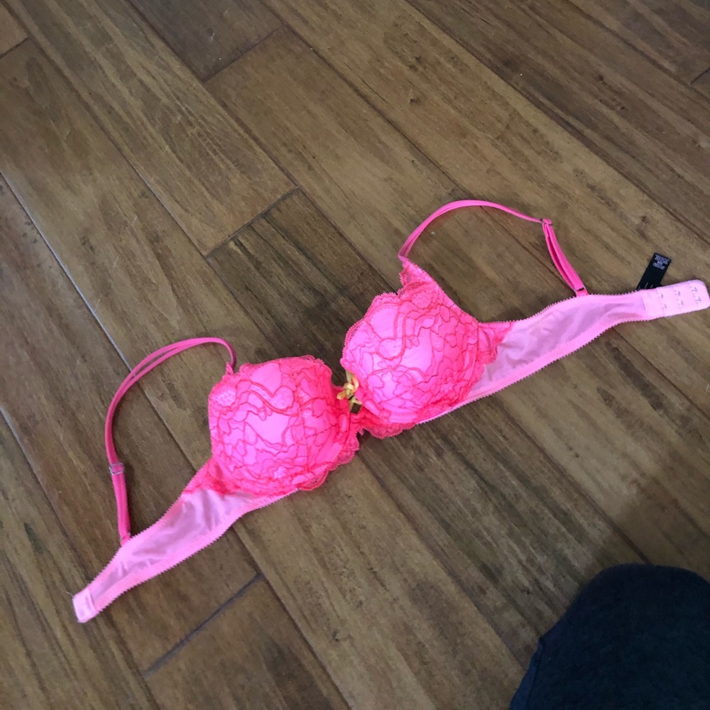 Victoria Secret balconette bra
